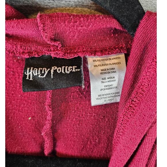 Harry Potter Sz M Hogwarts Gryffendor Red Cape Hooded Caplet - Picture 3 of 5